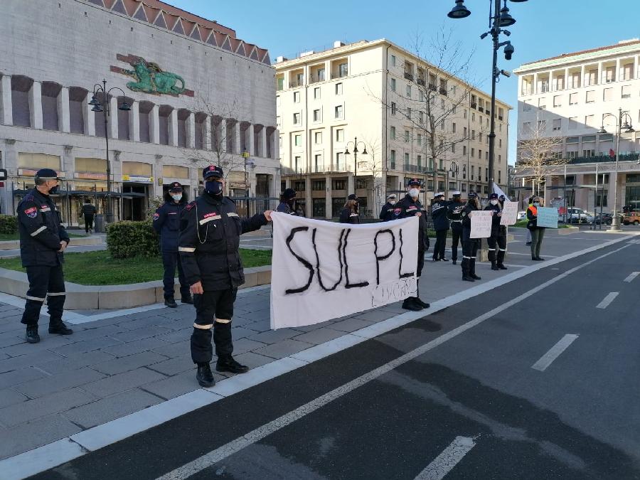 3ae6da65 9823 4287 9224 e575661cf610