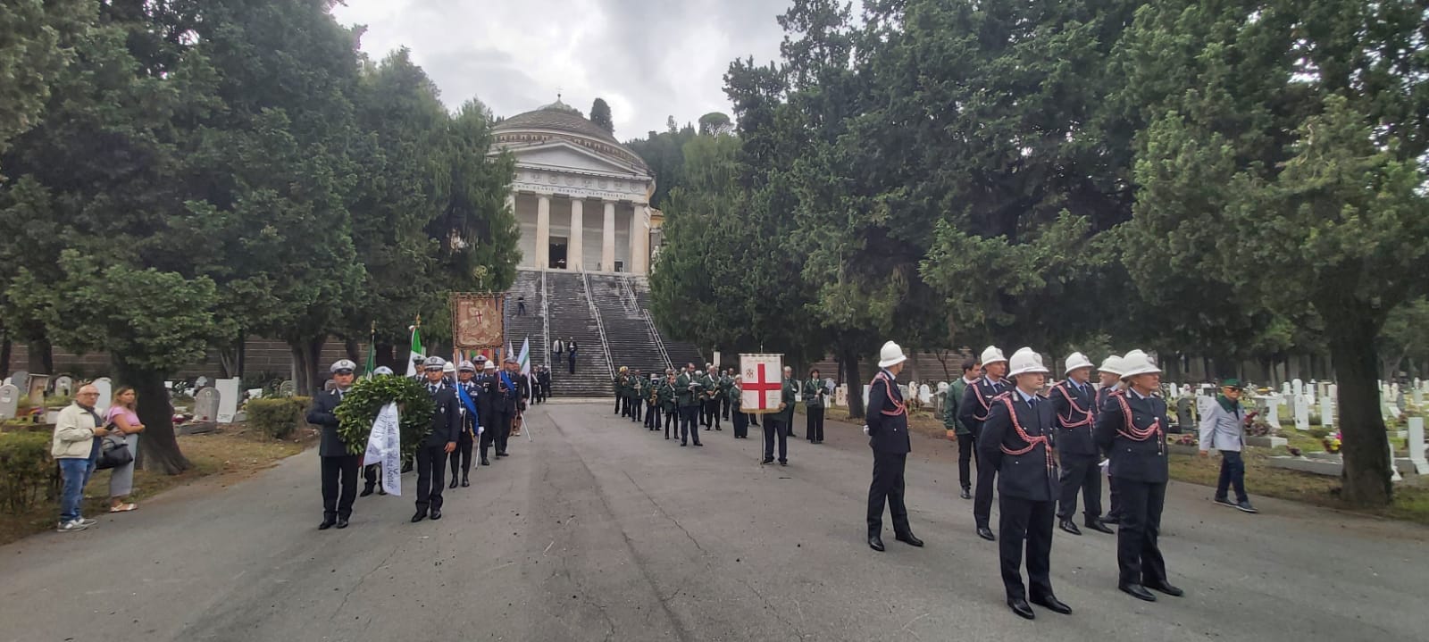 459012334 816820027323968 1298745017797440765 n