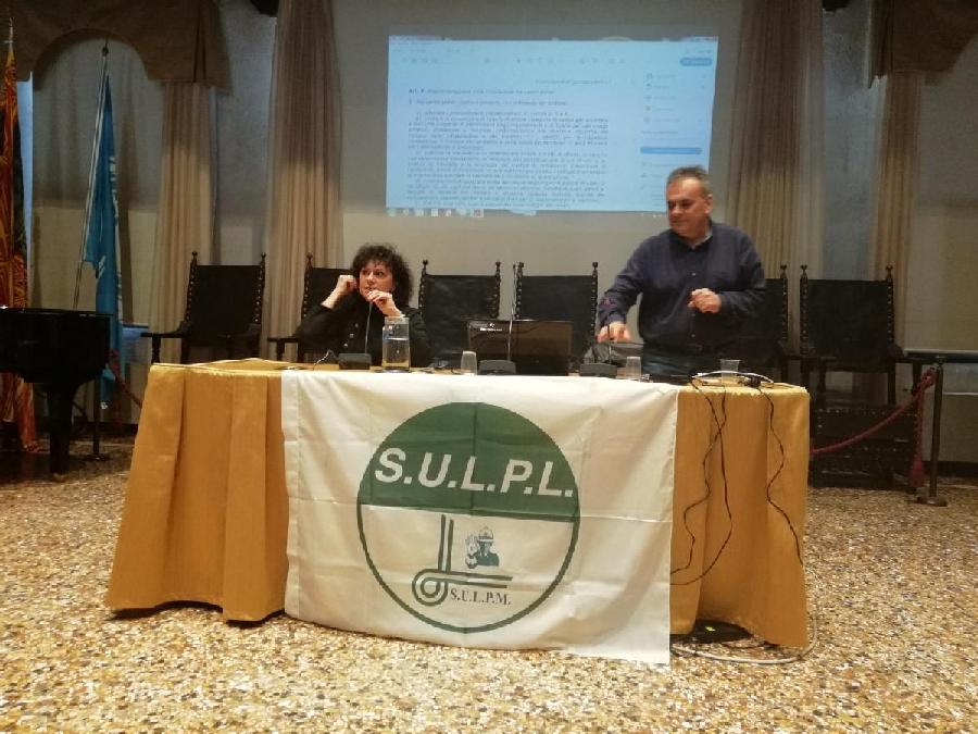 57097e92 b77a 44d7 83a3 183e6c9861c5