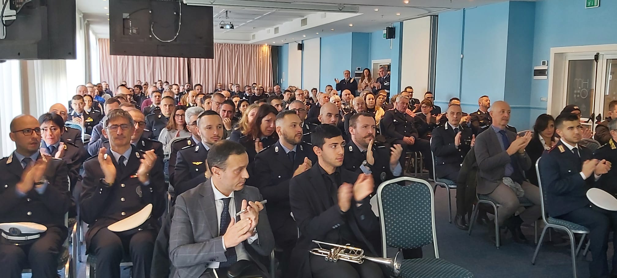 6c3e82d8 757c 4541 b8a8 1676a5b582cb