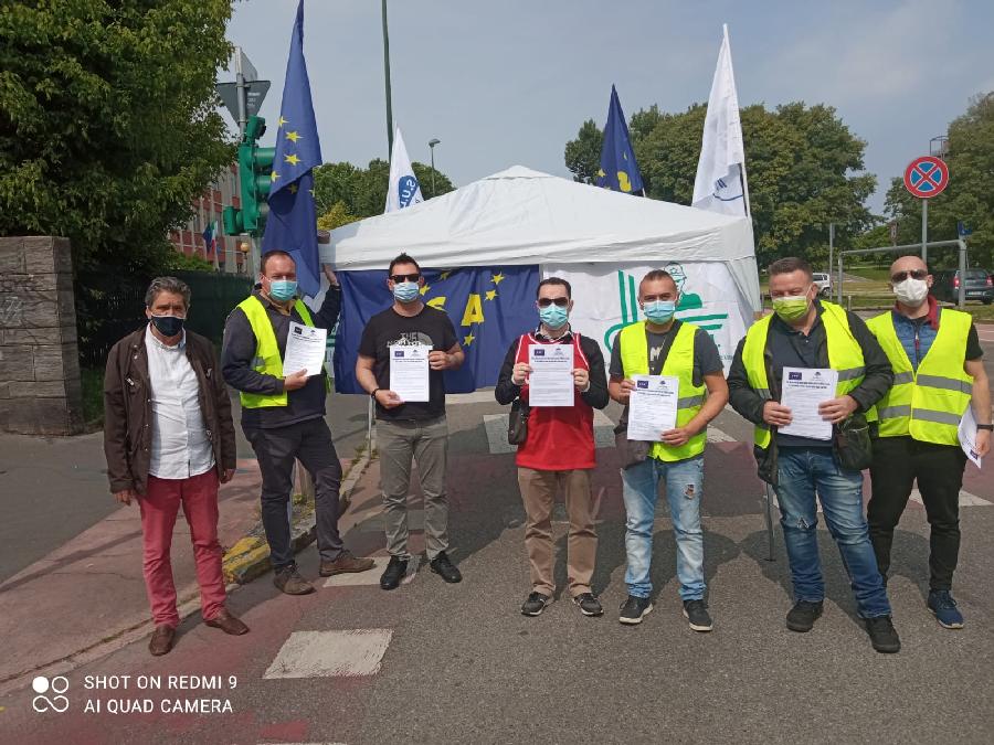 9e266814 e7b3 47bc b7a2 68425595e65c