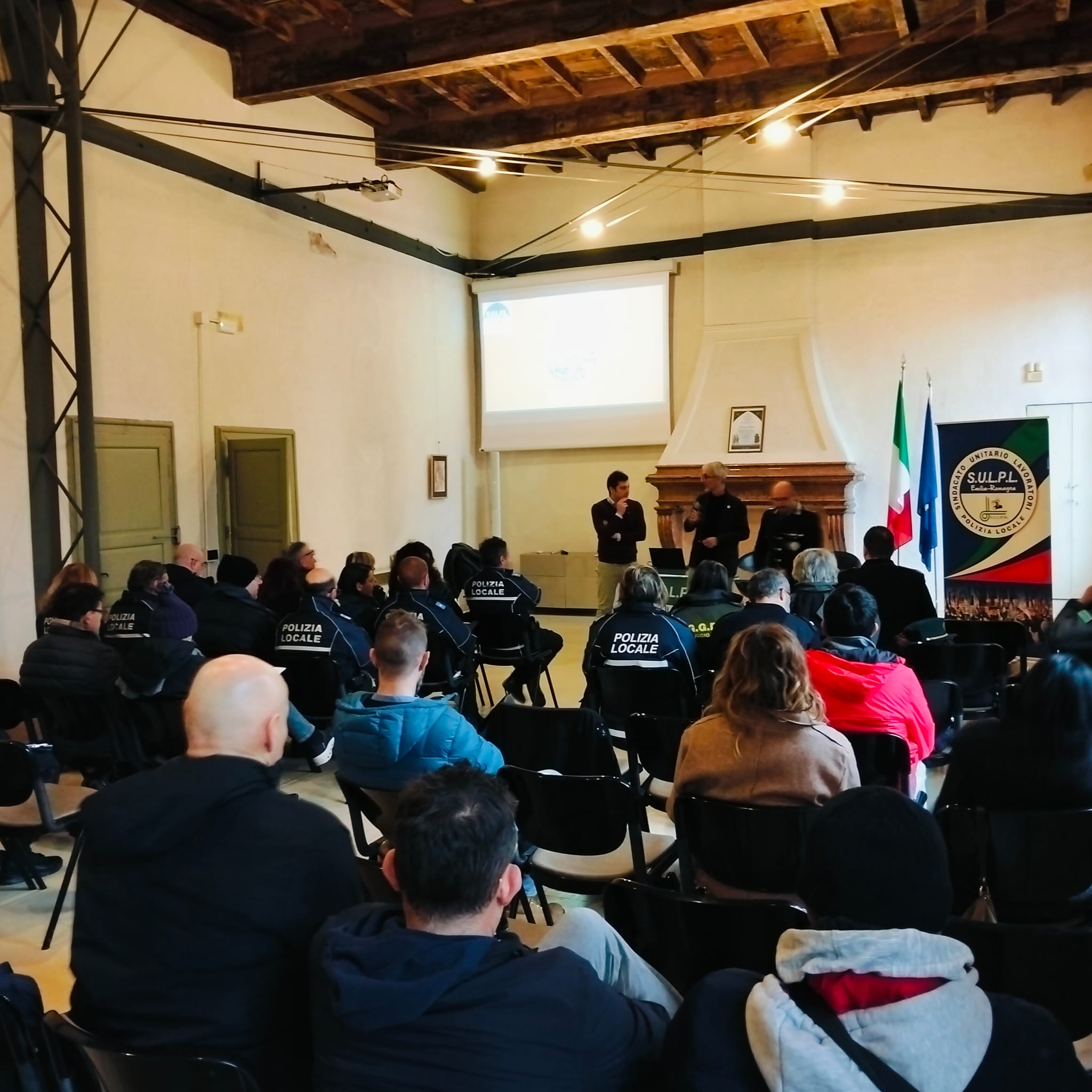 e74b340b d275 46cc 8df5 8c02d13b0c7e